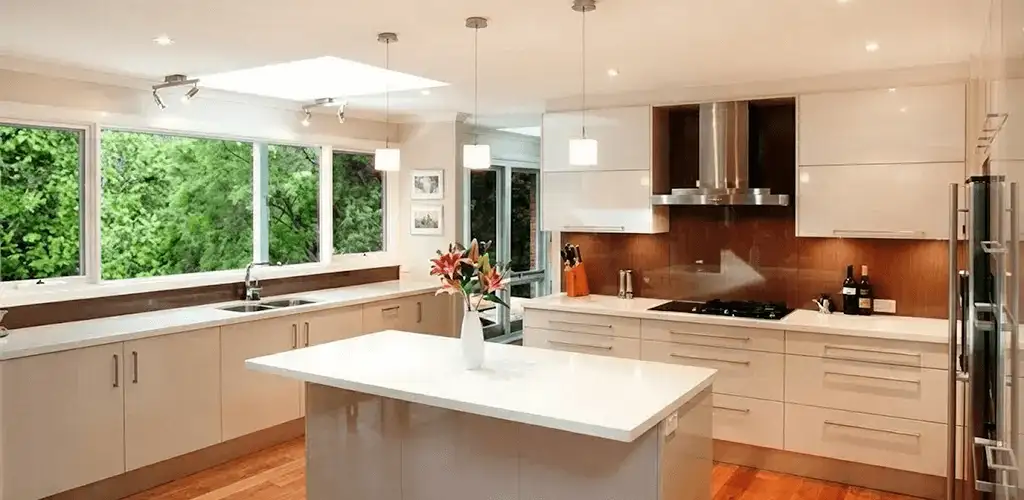 Kitchen cabinet refacing and remodel results in a modern kitchen in Charleston, SC
